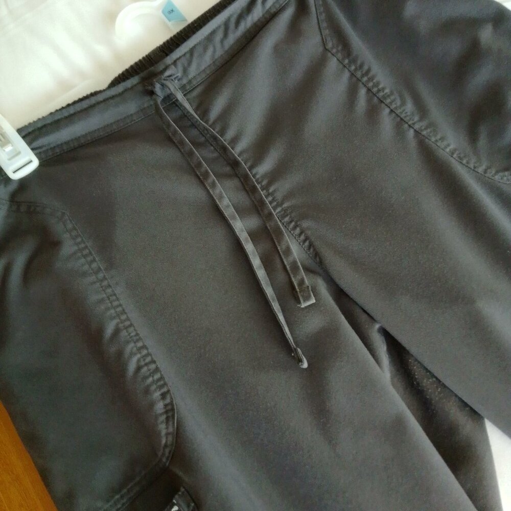 Women Petite XL Cherokee Scrub Pants Gray